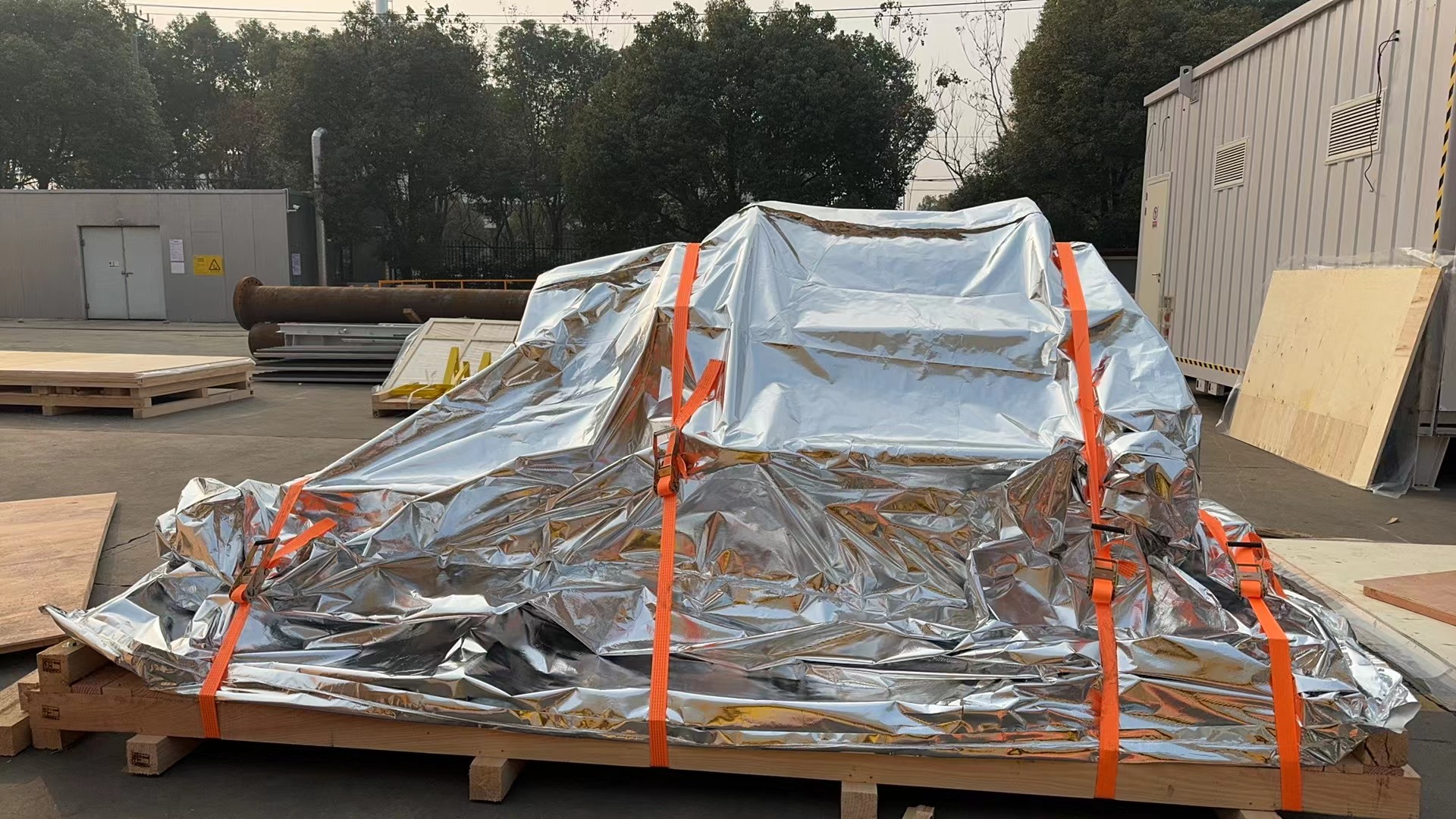 木包裝箱為何會變色？